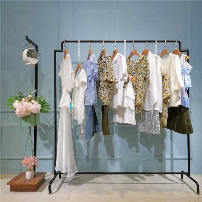 米梵张莉 外贸尾货批发工厂的折扣女装商机